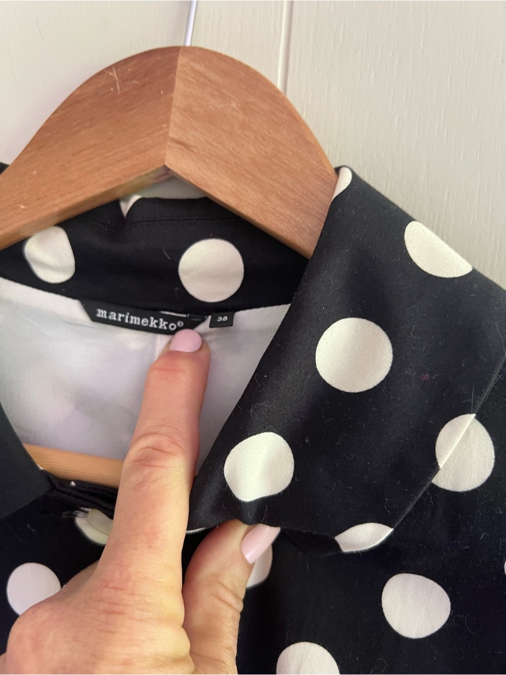 Marimekko Black with Cream Polka Dot Short Coat. Size 6 (38) - Picture 7 of 7